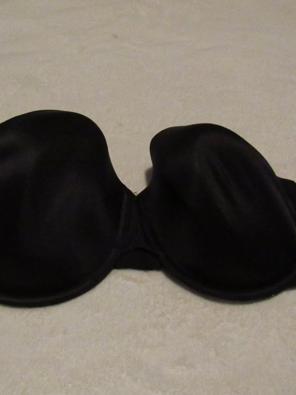 Victoria's Secret Black Strapless Bra  Size 38D USED